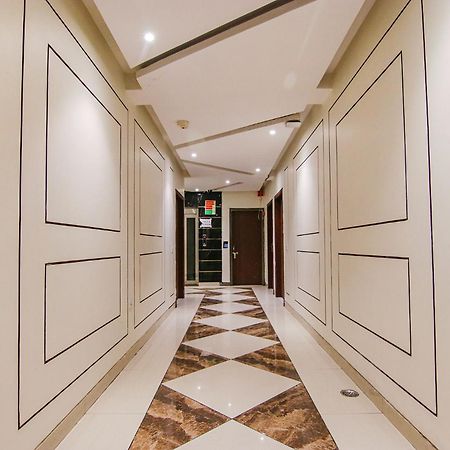 Fabhotel Golden Glory New Delhi Extérieur photo